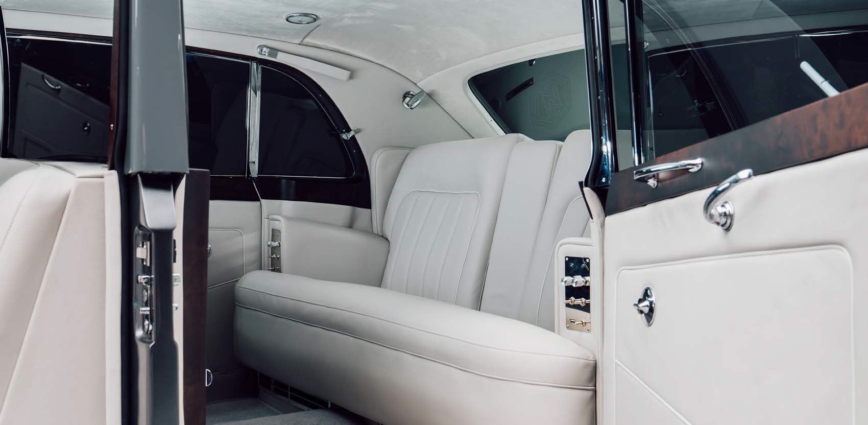 Rolls-Royce - Lunaz Design